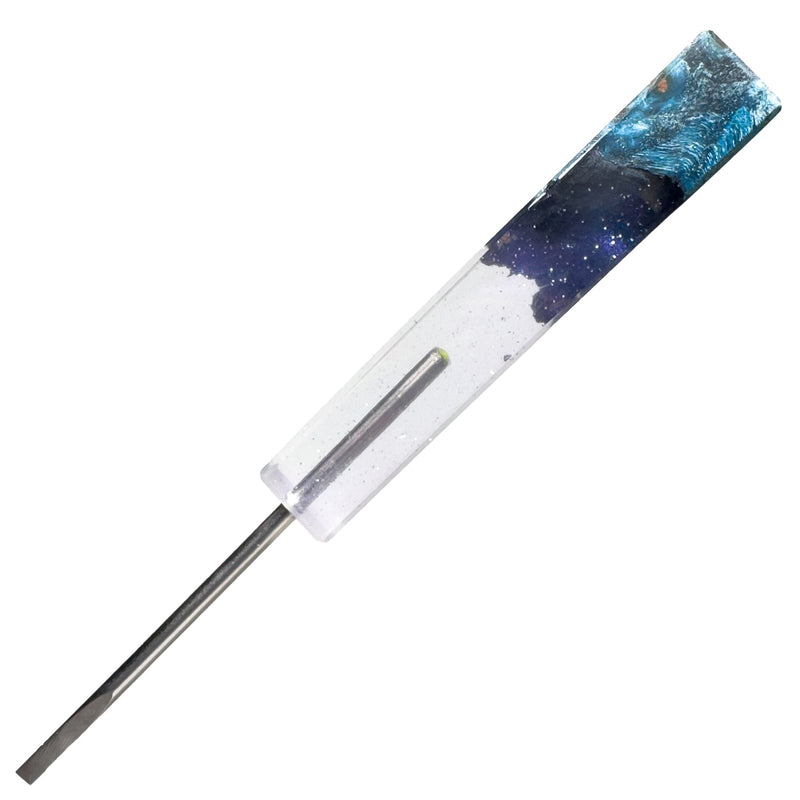 DunkinDabber - Flat Head Dabber - Clear Pourcasso Resin + Burl - 5 3/4" - The Cave