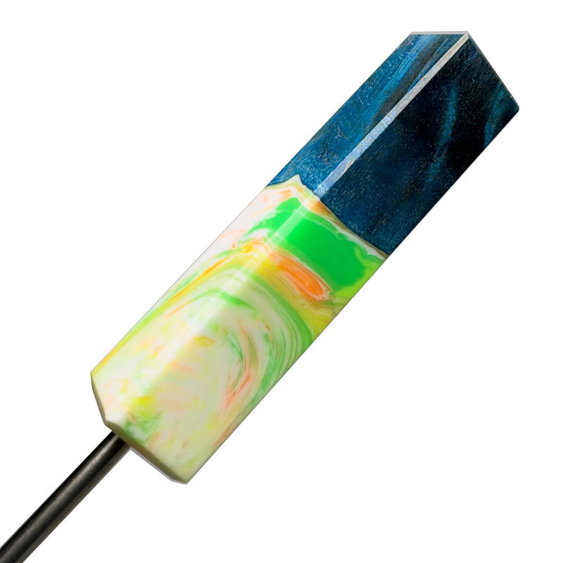 DunkinDabber - Flat Head Dabber - Green & White Pourcasso UV + Blue Burl - 5 1/8" - The Cave