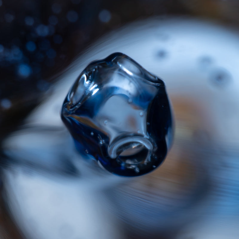 Freeek Glass x EON Glass - Horn Jammer - UV Blue Dreamingo & UV Lucy - The Cave