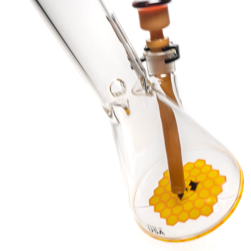 Illadelph - Medium Beaker + Slide Upgrade - Honeycomb Label - The Cave