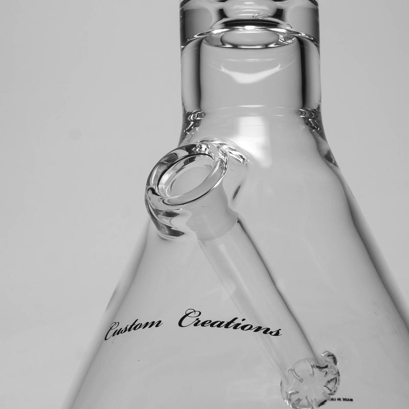 C2 Custom Creations - Fixed Circ Beaker - 50x7 - Black Drip Label - The Cave
