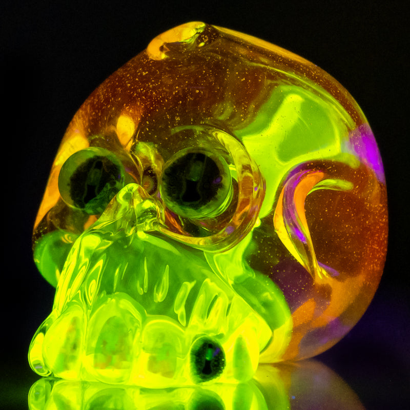 Carsten Carlile x Bluegrass Glass - Skull Shredder - UV Illuminati & Lucy - The Cave