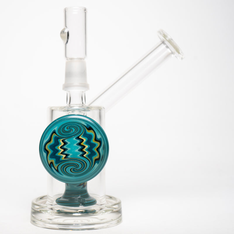 Zoro - Stand Up Bubbler - Water - The Cave